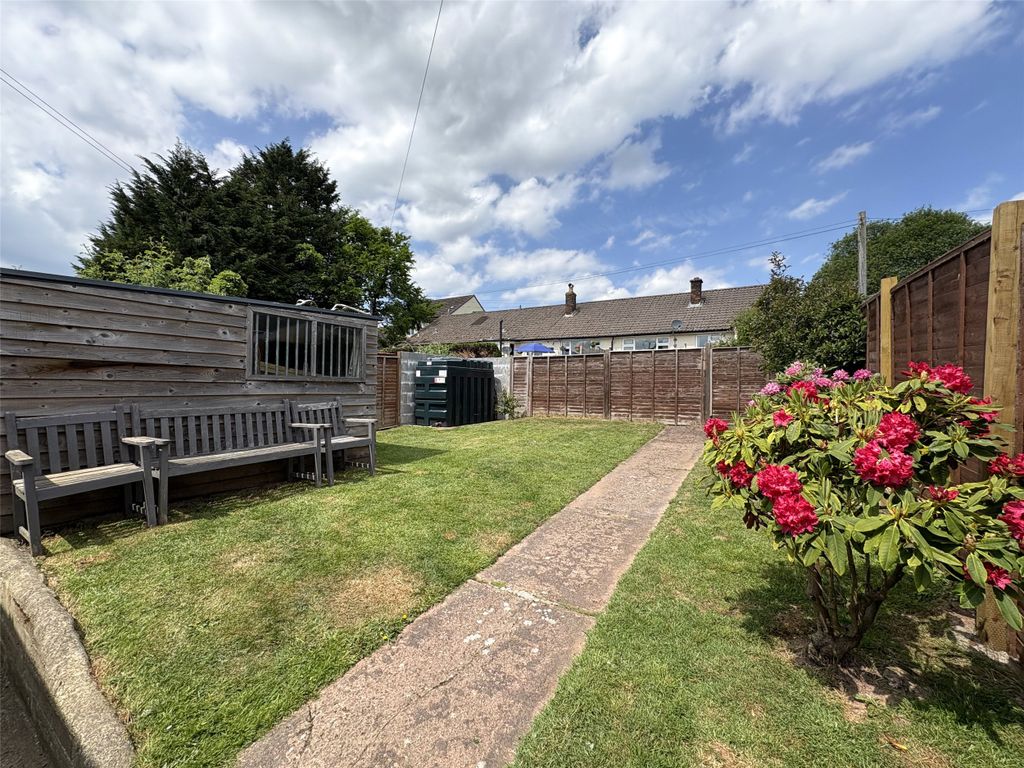 Property photo 2 of 19 Picture No. 01