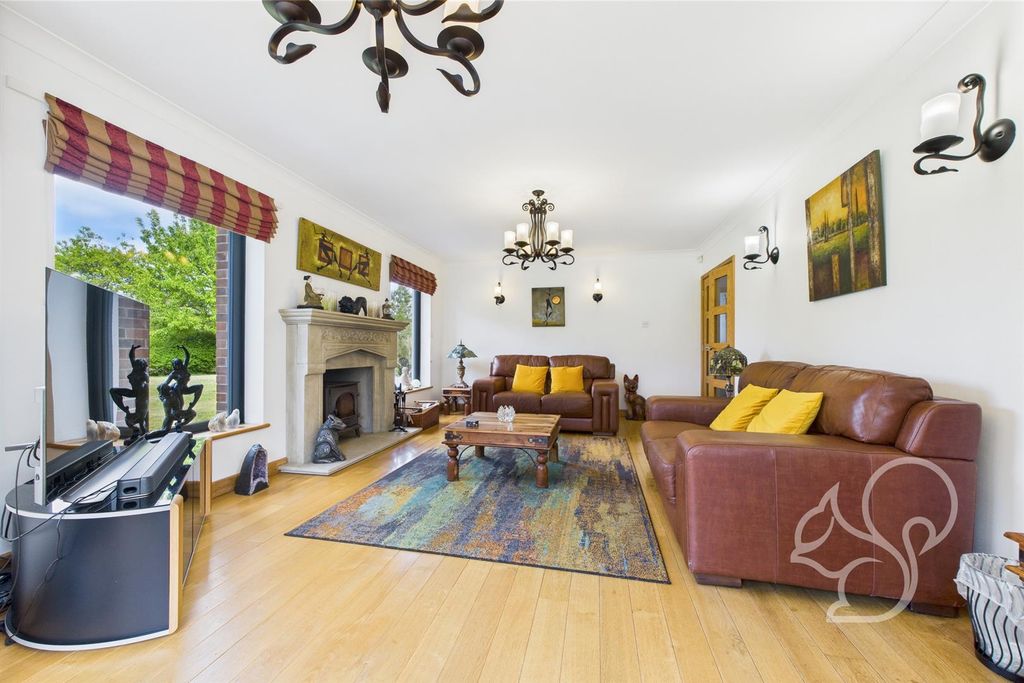 Property photo 2 of 56