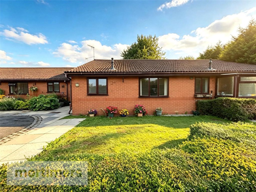 Property photo 1 of 15 Front External