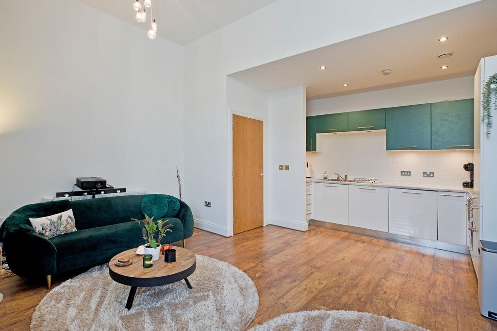 Property photo 1 of 18 Img_3869.Jpg