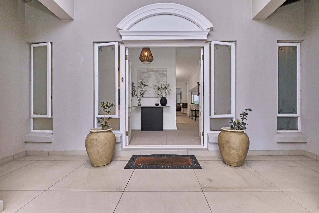 Property photo 1 of 60