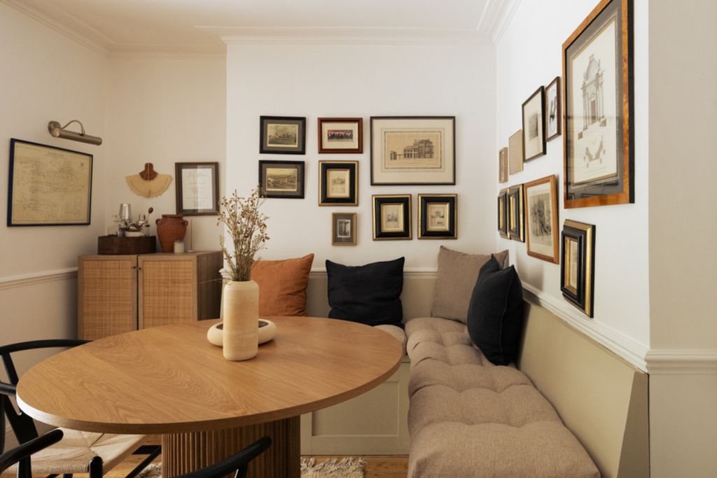 Property photo 2 of 47