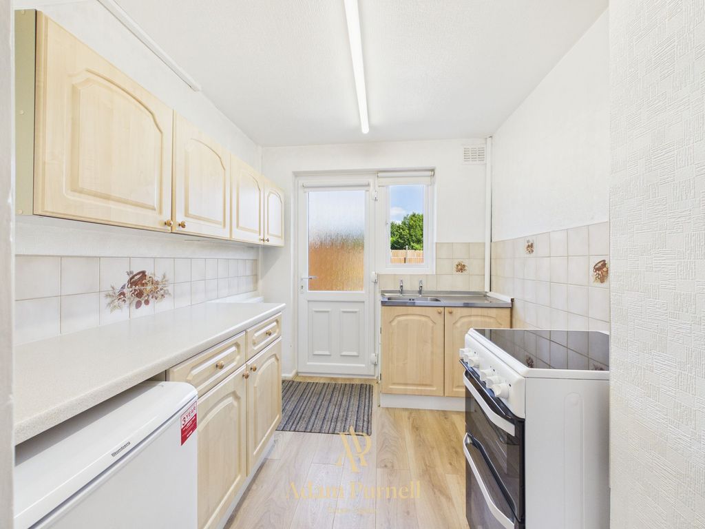 Property photo 3 of 14