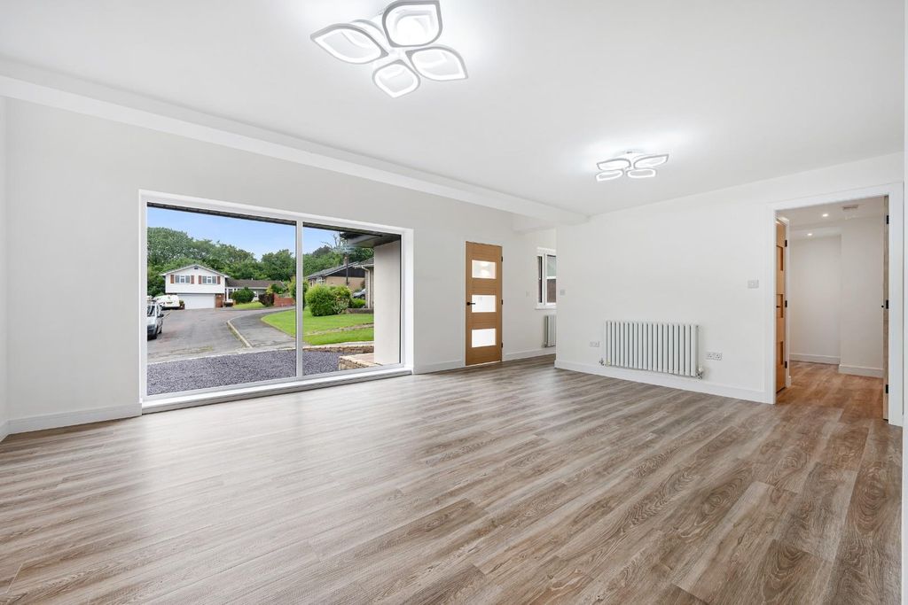 Property photo 3 of 37 15 Marabou Drive Hdr-11.Jpg