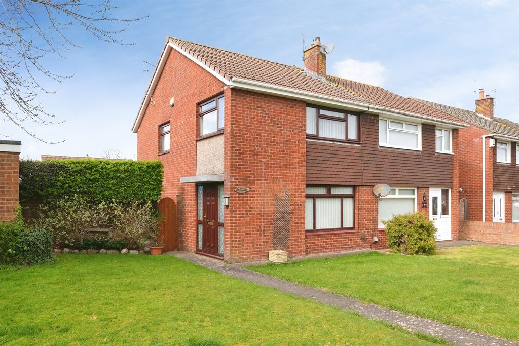 Property photo 1 of 15