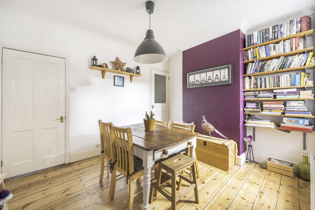 Property photo 2 of 20 1455962-7-6A230B9...