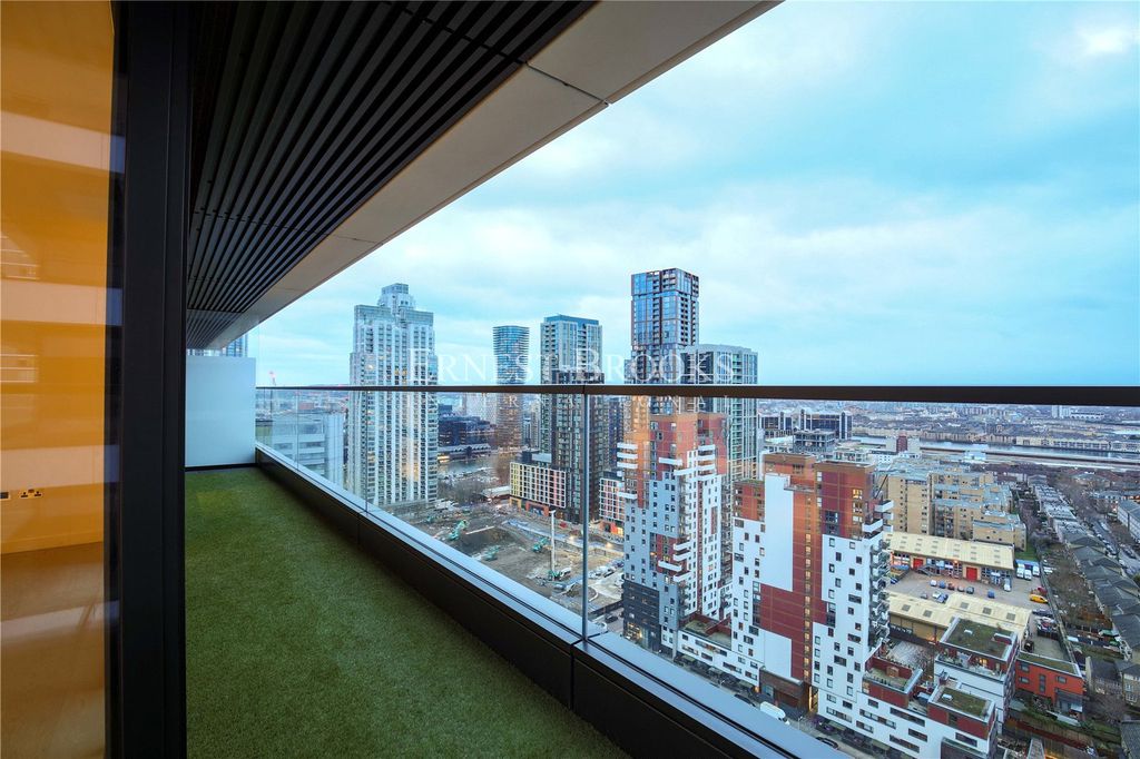 Property photo 2 of 10 Picture No. 08