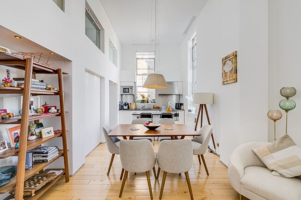 Property photo 3 of 15 Picture No. 24