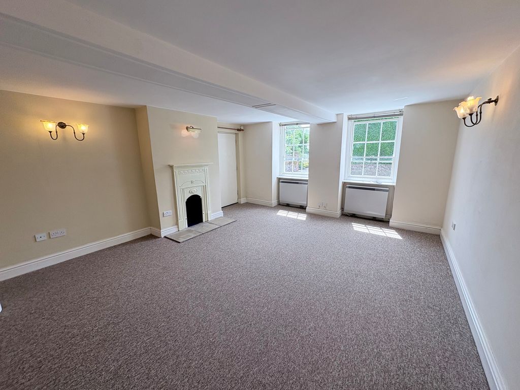 Property photo 2 of 6 45Re