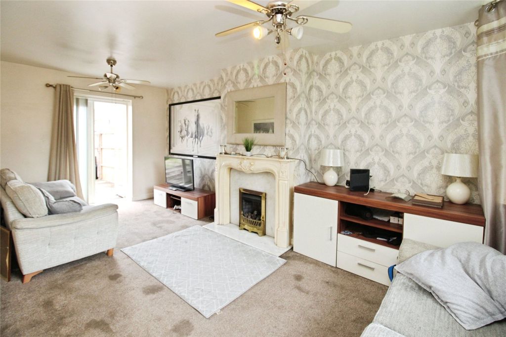 Property photo 2 of 11 Picture No. 08