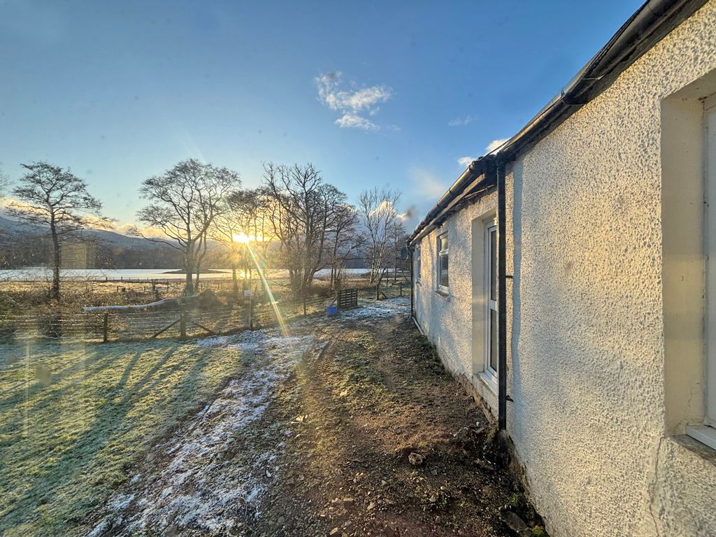 Property photo 2 of 30