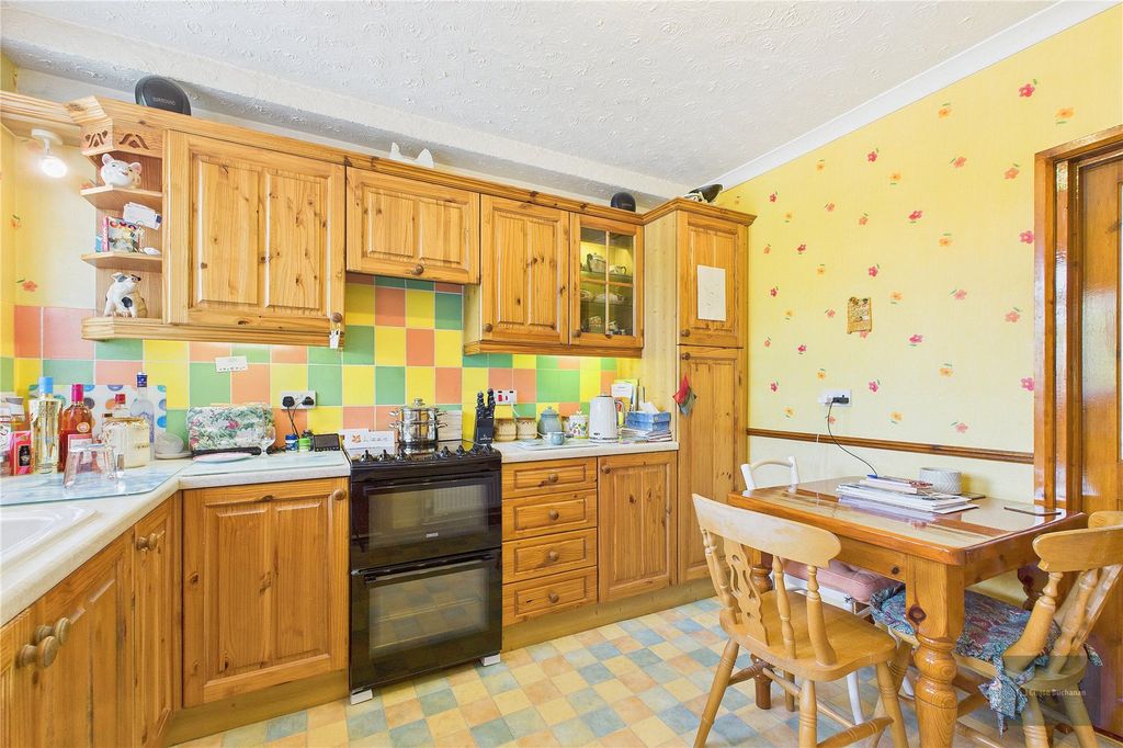 Property photo 3 of 24 Picture No. 07