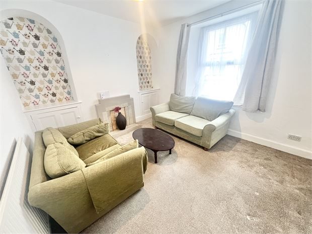 Property photo 3 of 6 Picture 3