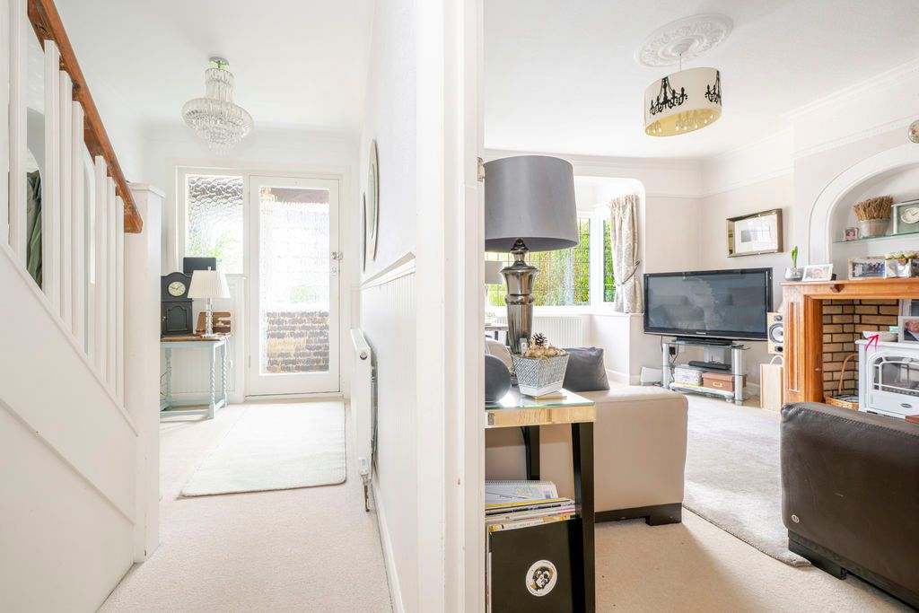 Property photo 3 of 18 Photo 3