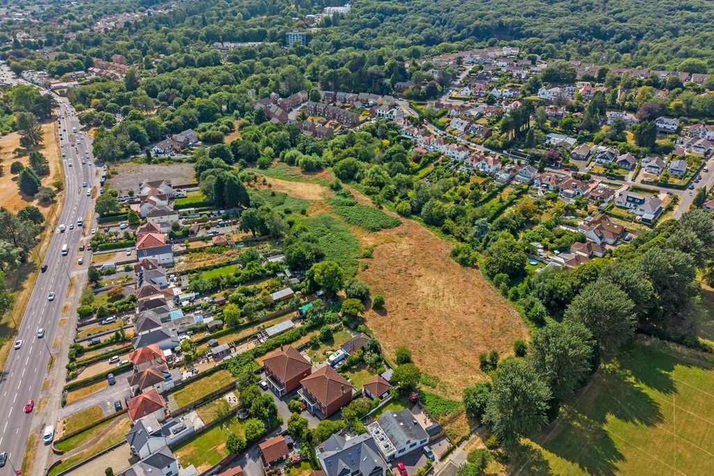 Property photo 3 of 6 Dji_20260723150355_0031_D.Jpg