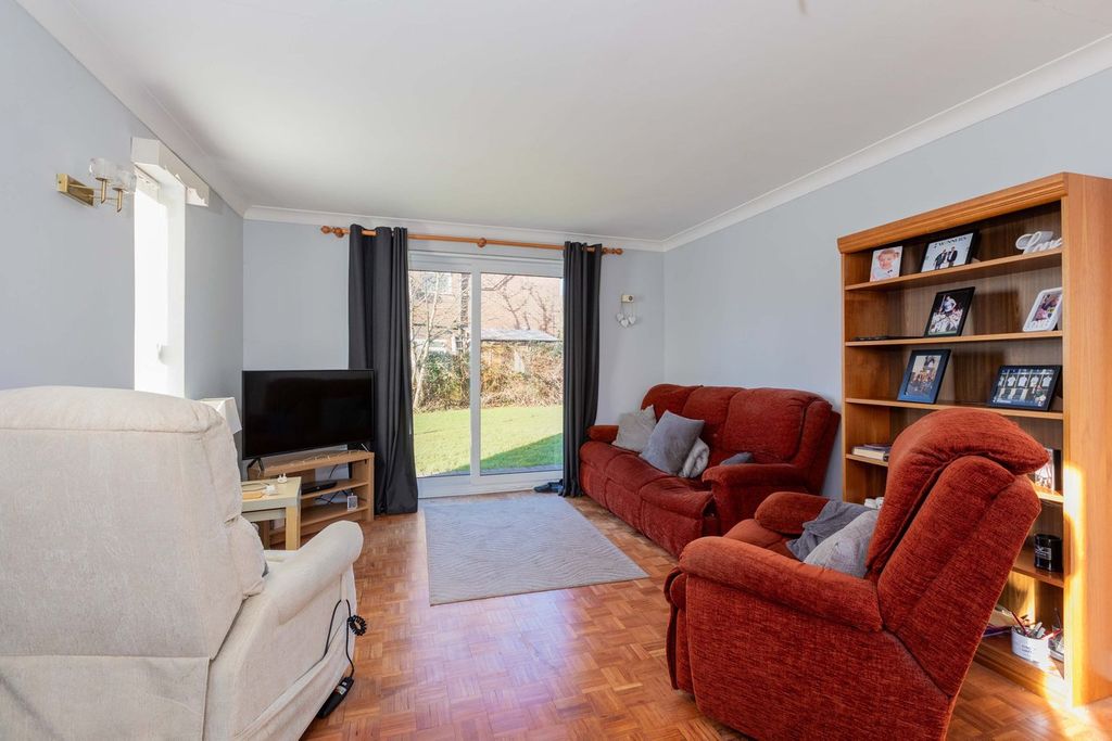 Property photo 2 of 15