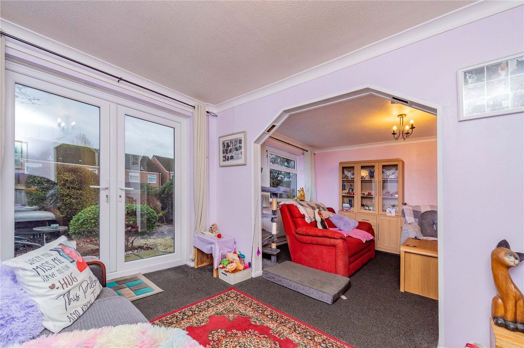 Property photo 3 of 28 Picture No. 17