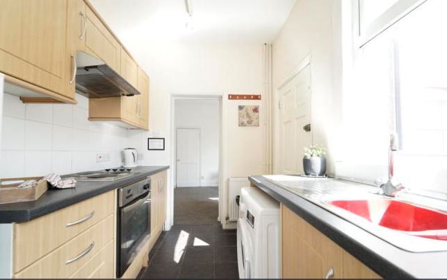 Property photo 2 of 9