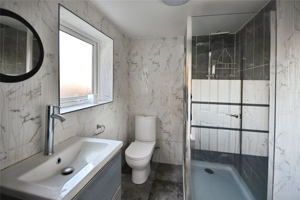 Property photo 3 of 10 Picture No. 21