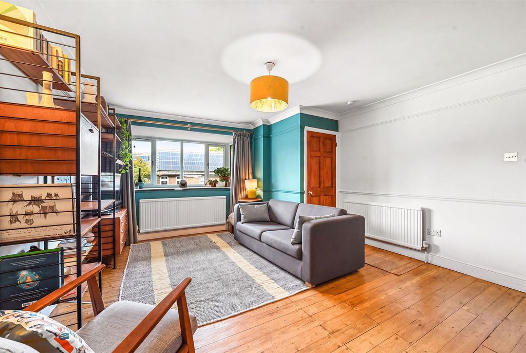 Property photo 2 of 27 3.Jpg