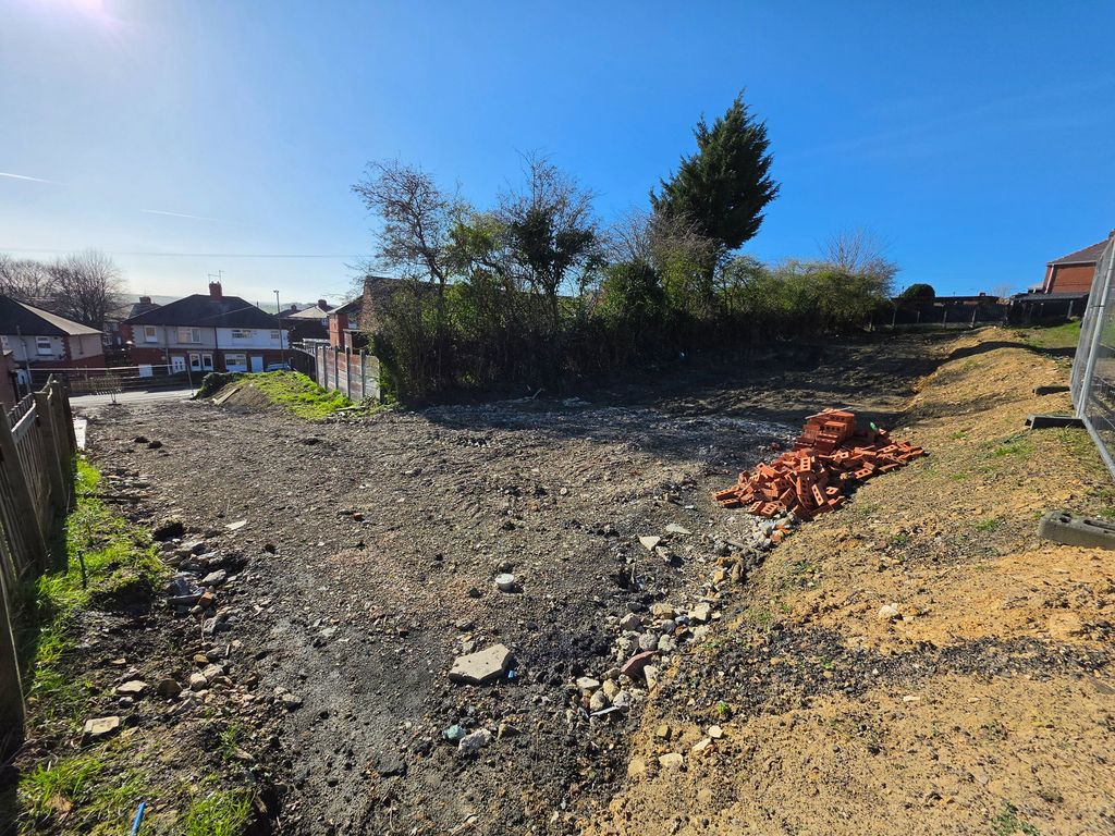 Property photo 1 of 7