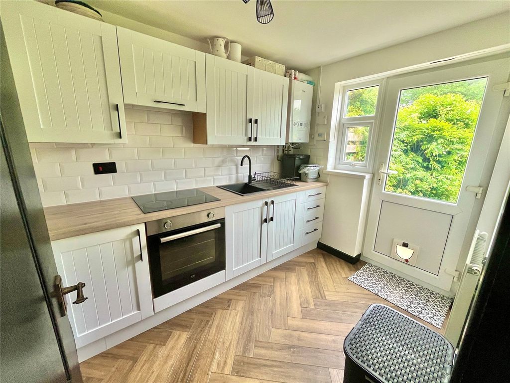 Property photo 2 of 16 Picture No. 04