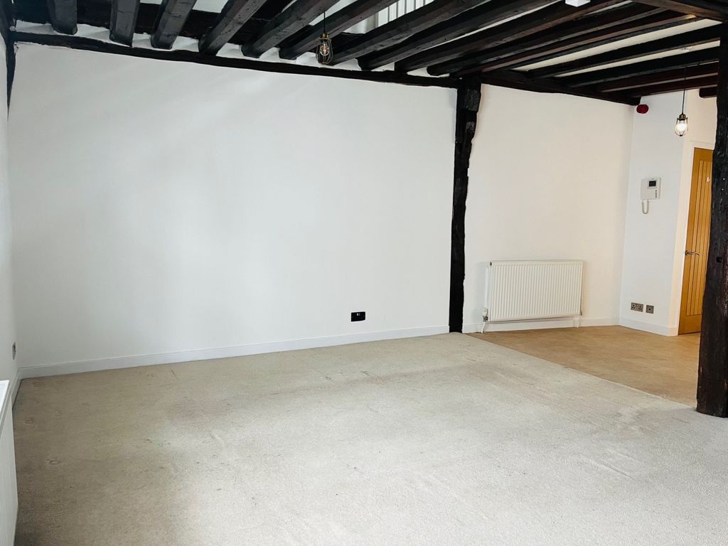 Property photo 3 of 17 7