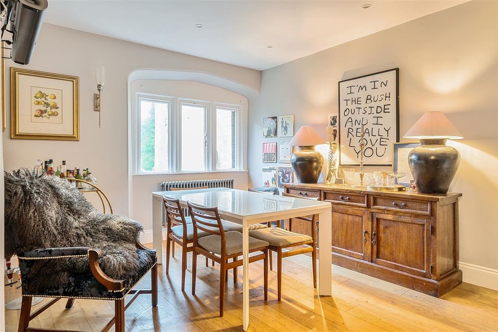 Property photo 3 of 19 Dining Room.Jpg