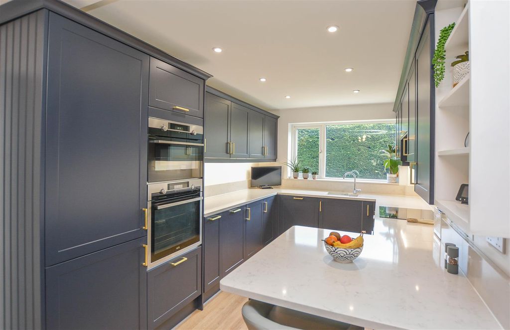 Property photo 3 of 13 Dsc_0493.Png