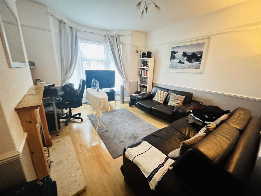 Property photo 2 of 7 Img_8711 (1).Jpeg