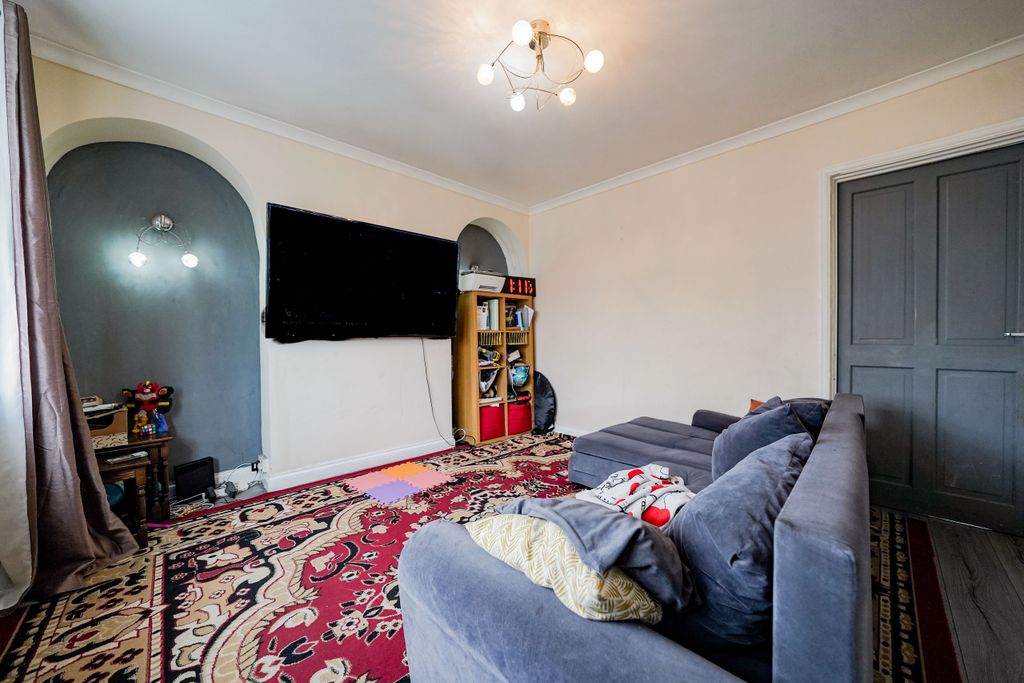 Property photo 3 of 19 Dsc09633