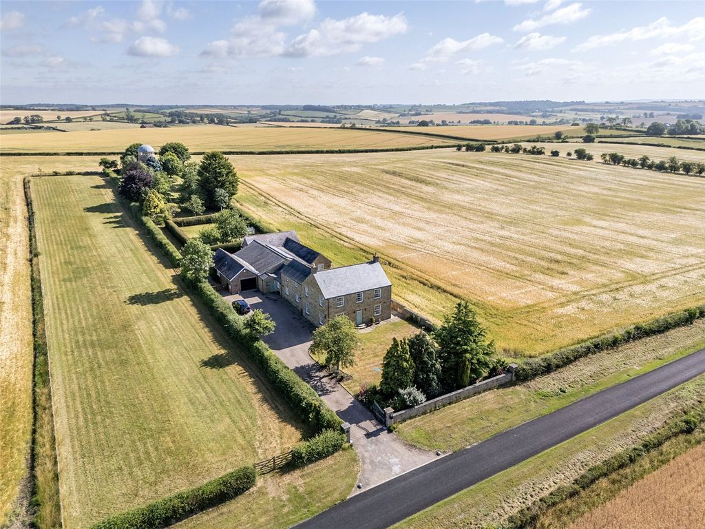 Property photo 1 of 31 Drone