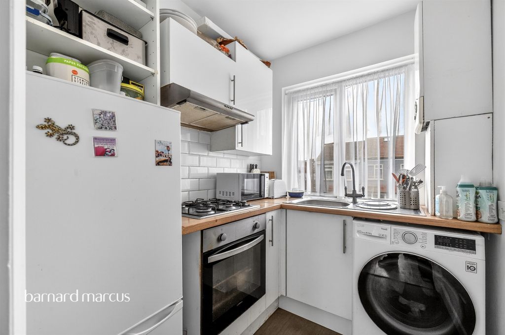 Property photo 3 of 20