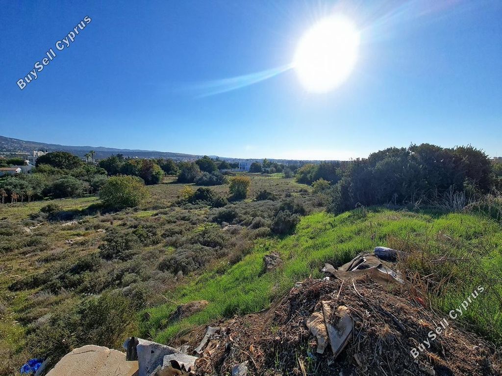 Property photo 2 of 3