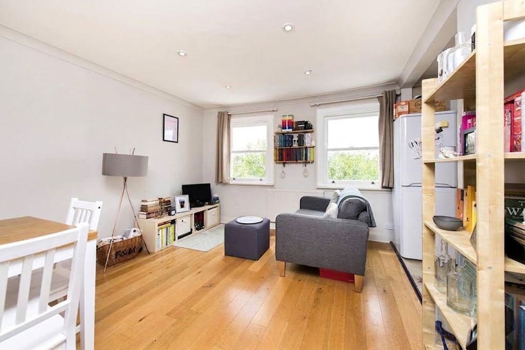 Property photo 1 of 6