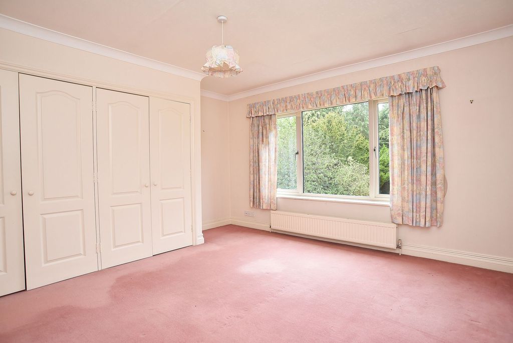 Additional image 11 of 5 bed detached house for sale31 Fulwith Mill Lane, Harrogate HG2