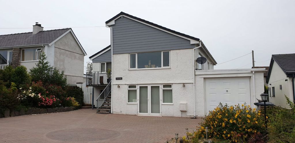 Property photo 1 of 30 Picture No. 04