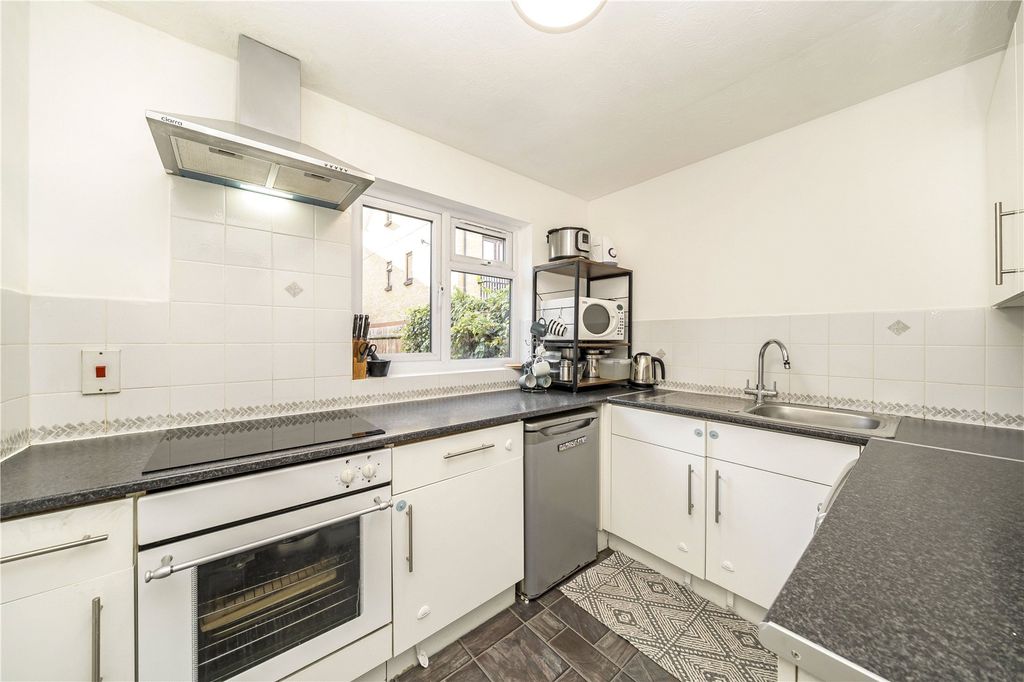 Property photo 2 of 5 Picture No. 06