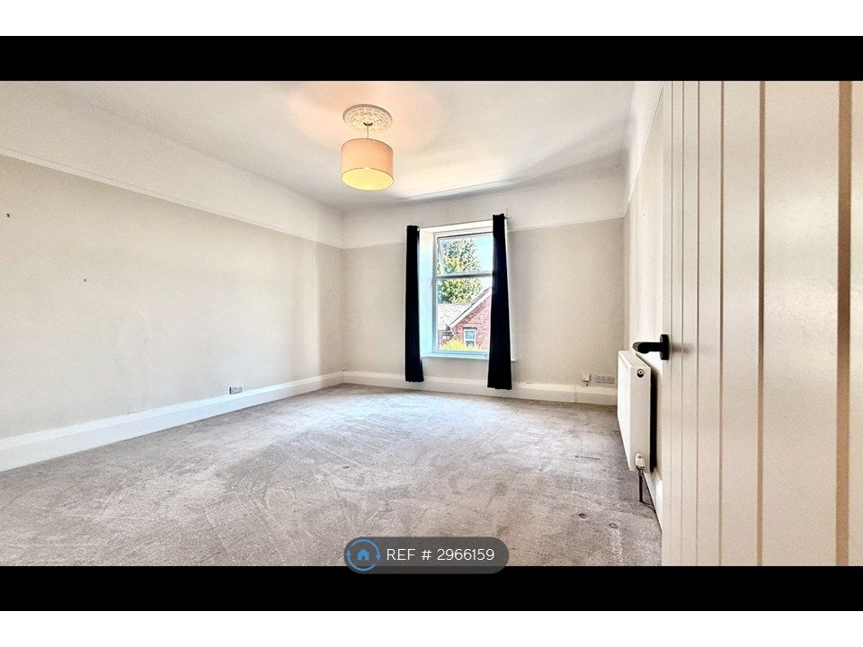 Property photo 2 of 8 Living Room