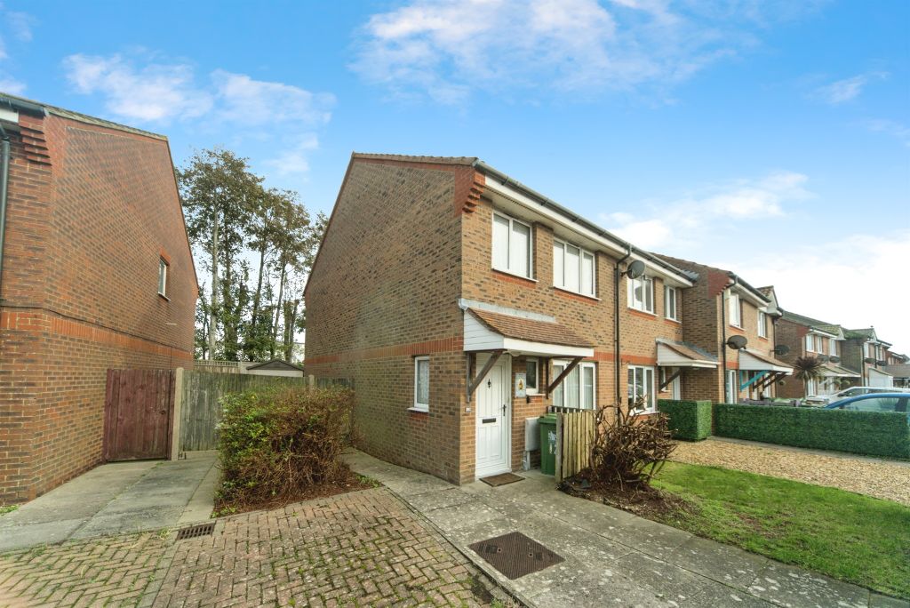 Property photo 1 of 17