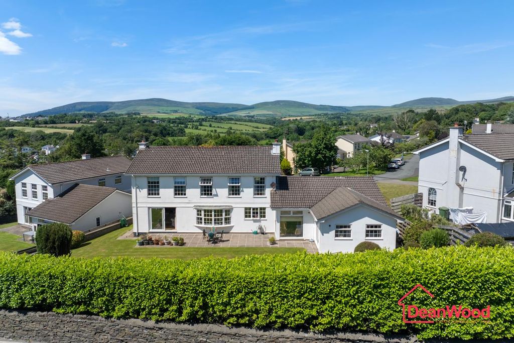 Property photo 3 of 39 3.Jpg