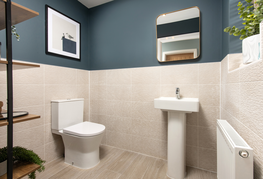 Property photo 3 of 9 Milford WC
