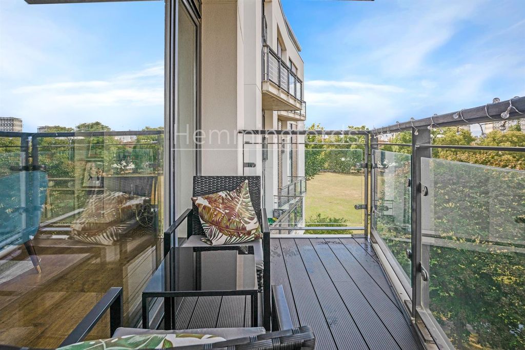 Property photo 3 of 15 13-0Ade84105-Hmf-Jj-Palmers Rd-13-Medium.Jpg