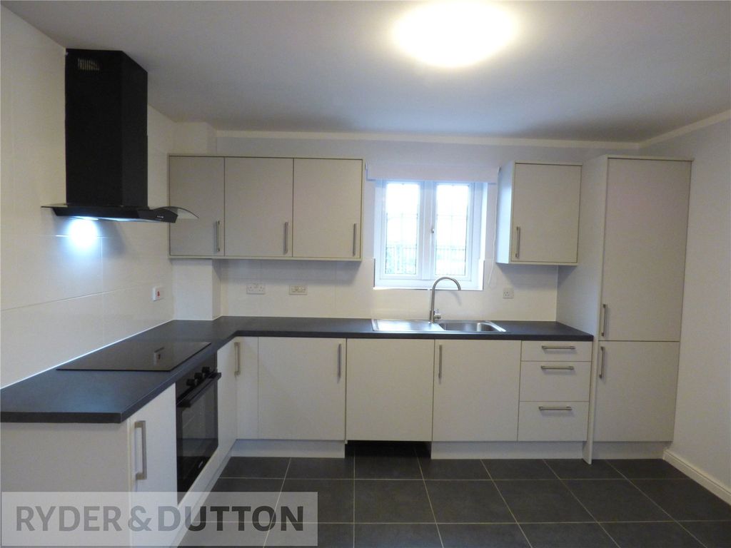 Property photo 2 of 13 Kitchen