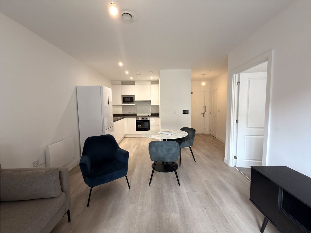 Property photo 3 of 10 Picture No. 06