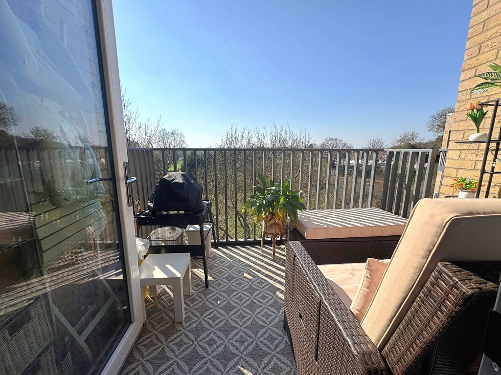 Property photo 3 of 12 Not Specified