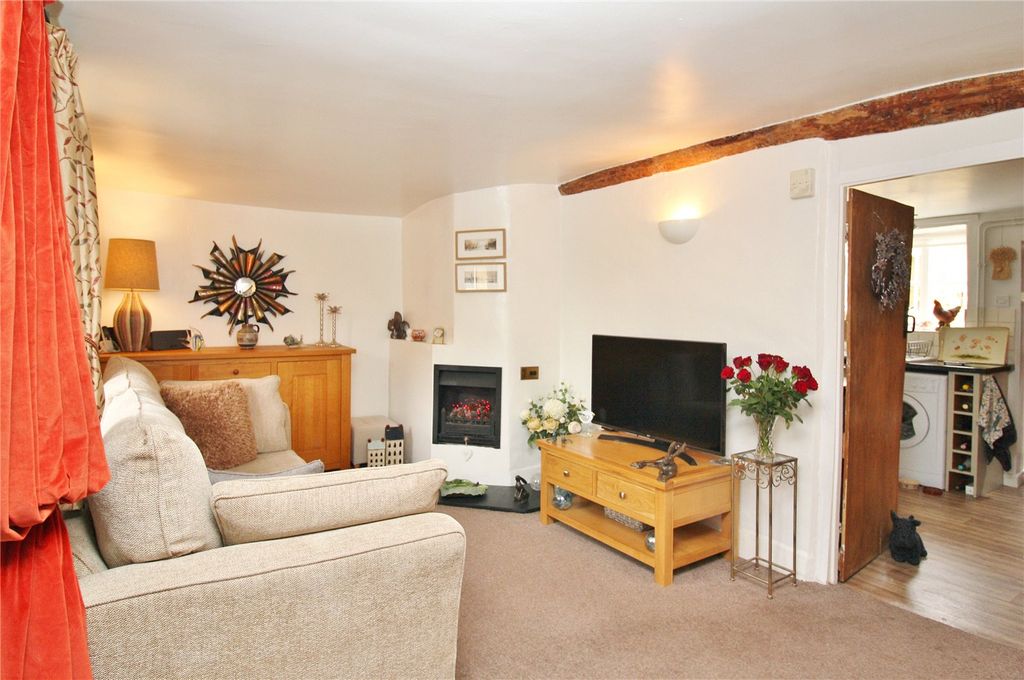 Property photo 2 of 17 Picture No. 2