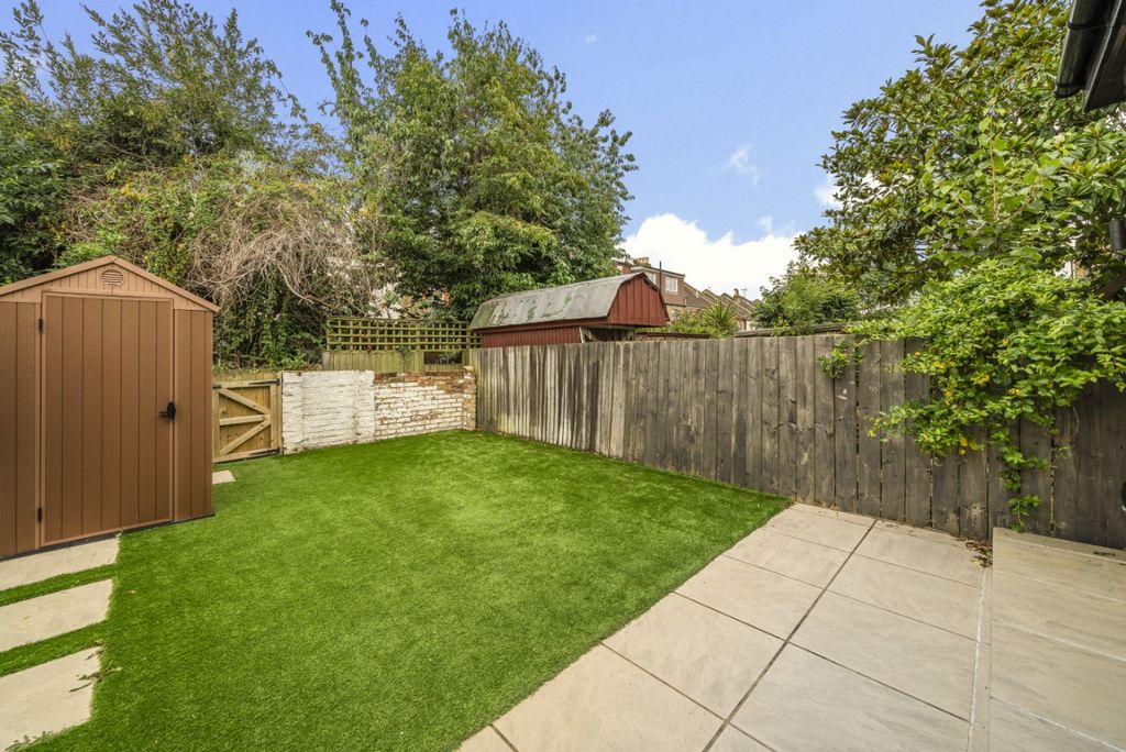 Property photo 3 of 10 1014351 (9)