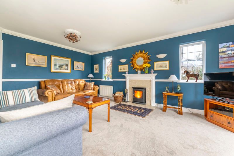 Property photo 2 of 24 Photo 9