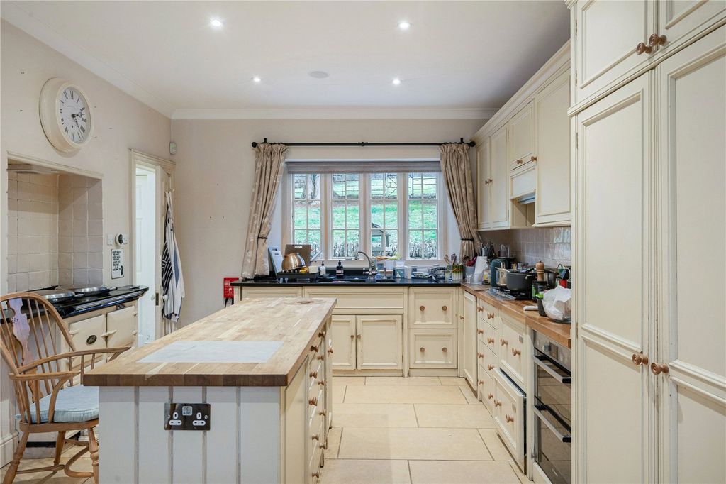 Additional image 9 of 9 bed detached house to rentColn St. Aldwyns, Cirencester, Gloucestershire GL7